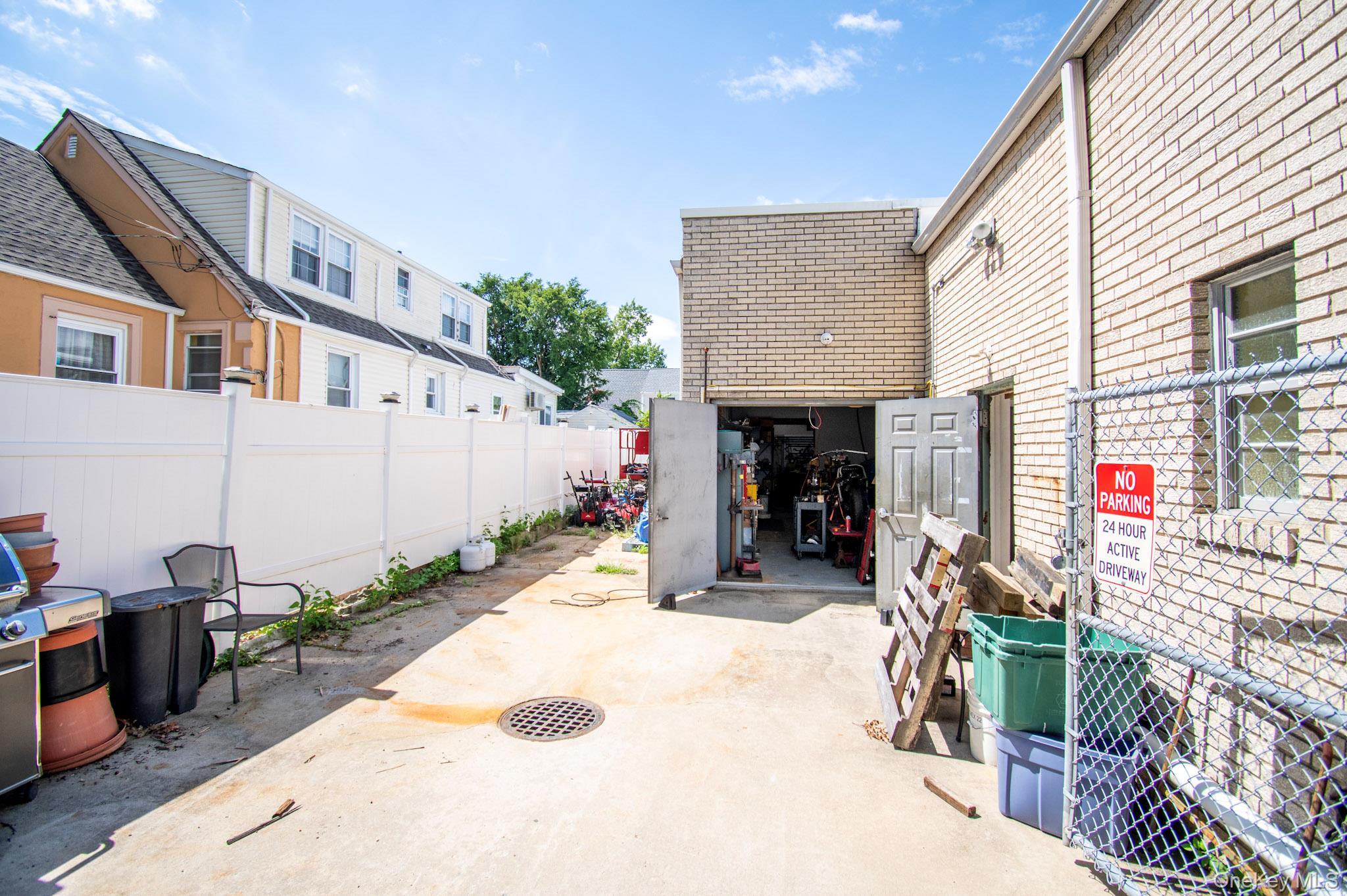 514 Merrick Road – For Rent photo 4