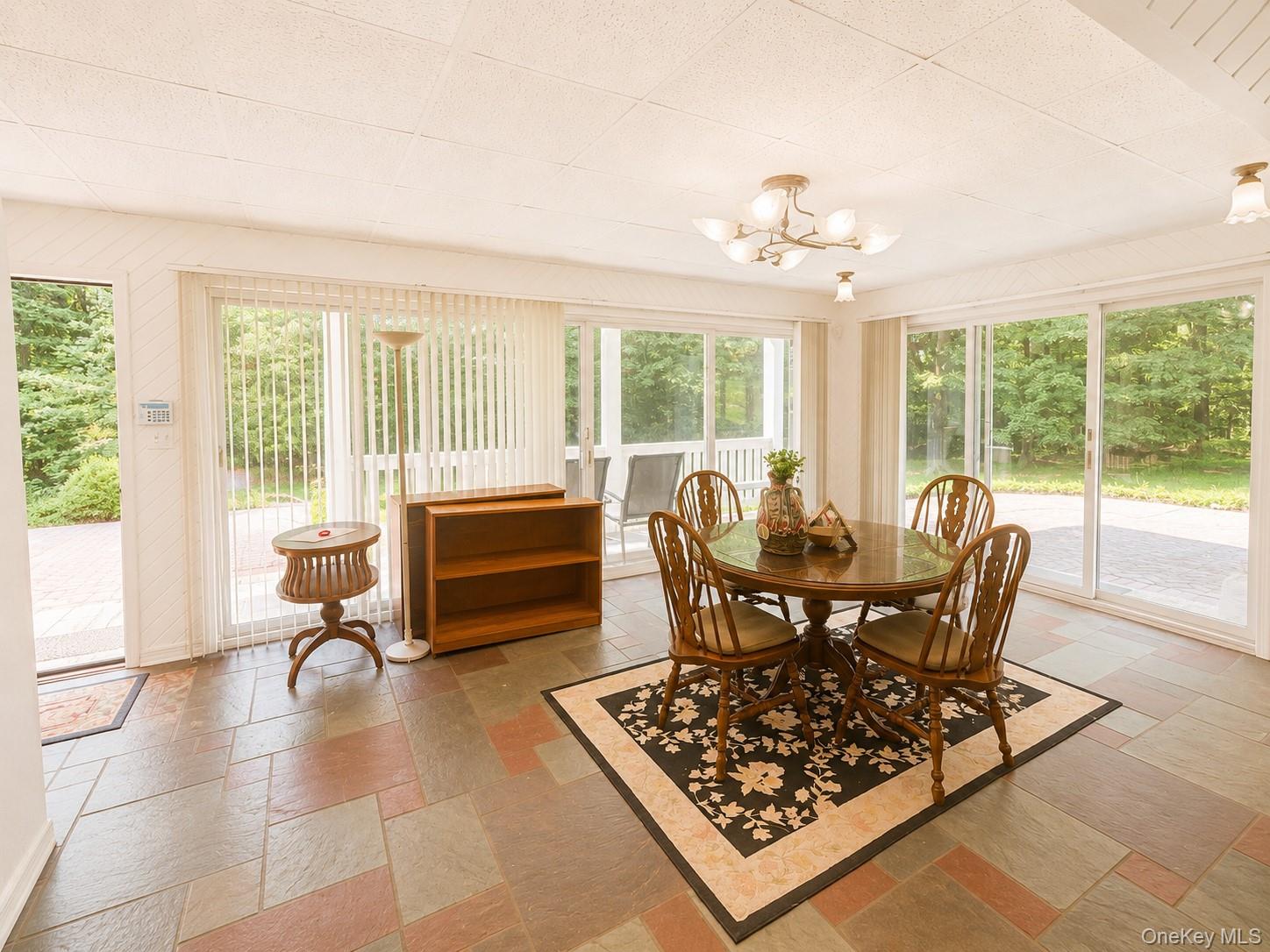 40 Maplewood Drive – For Rent photo 7