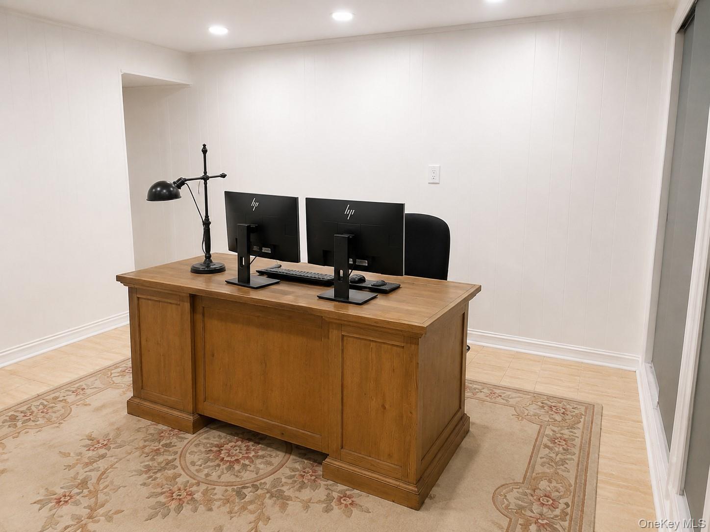 40 Maplewood Drive – For Rent photo 18