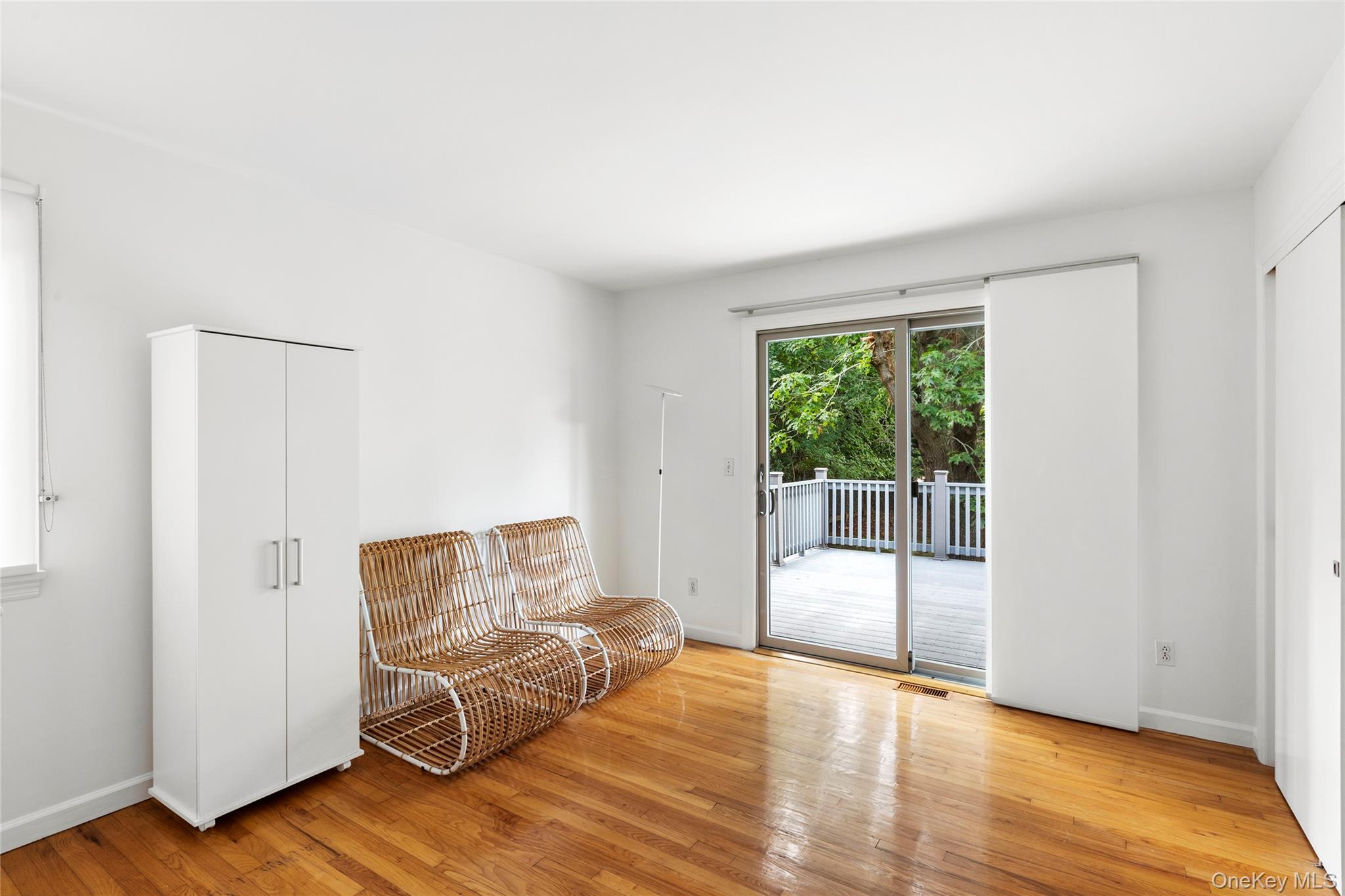 422 Montauk Highway – For Sale photo 13