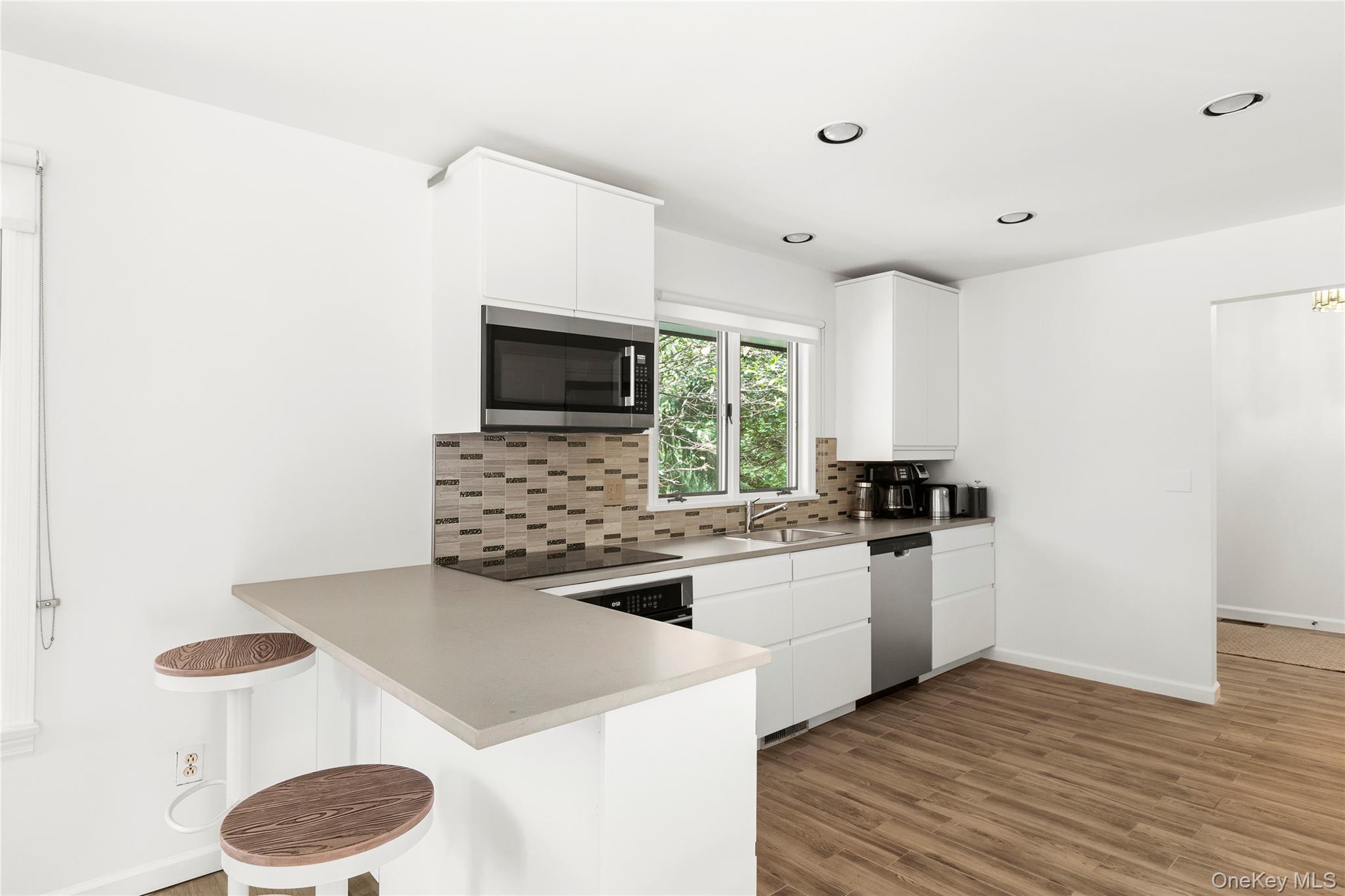 422 Montauk Highway – For Sale photo 7