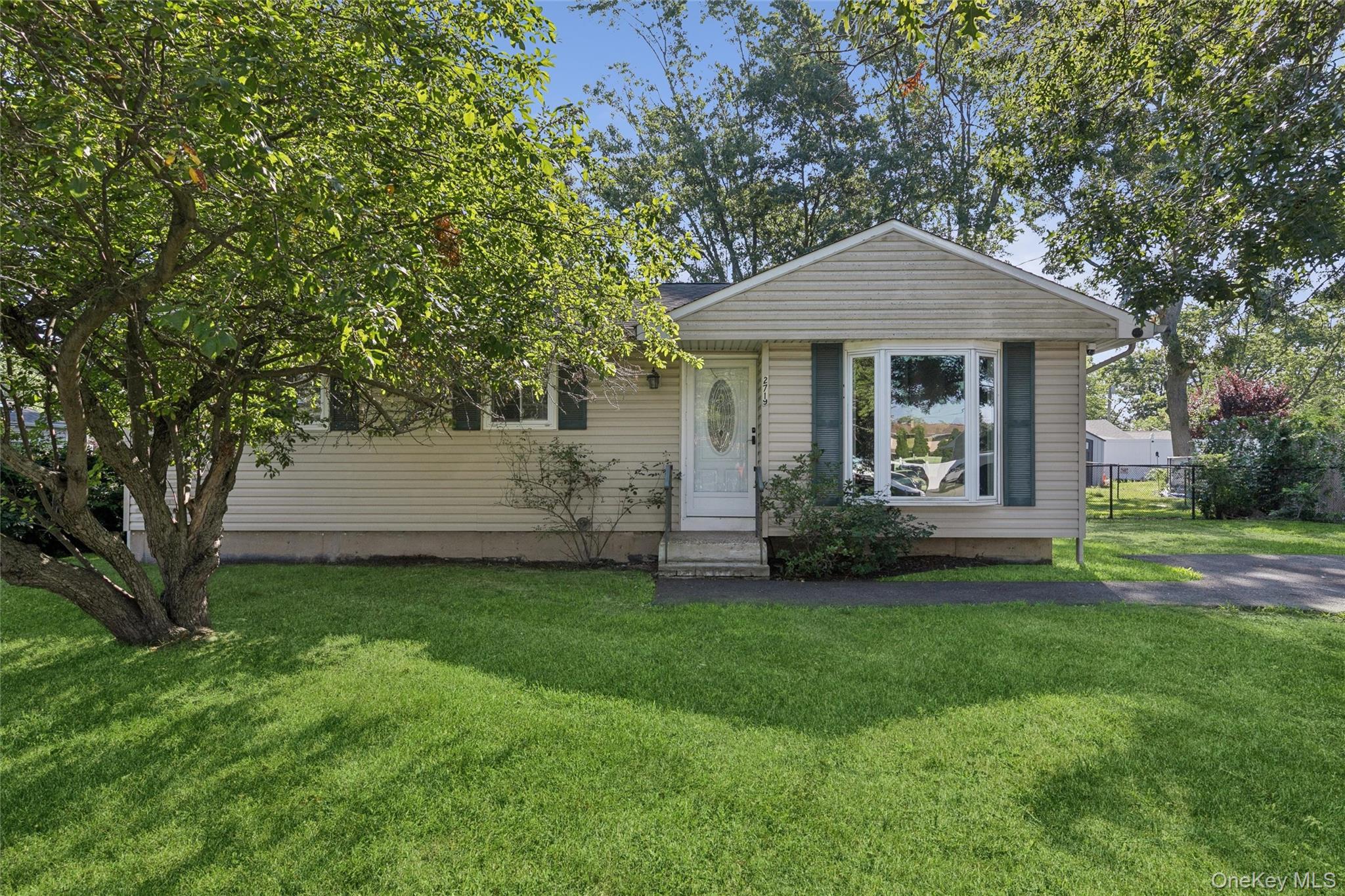 2719 Connecticut Avenue – For Sale