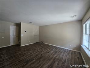 49 Jimal Drive – For Rent photo 4