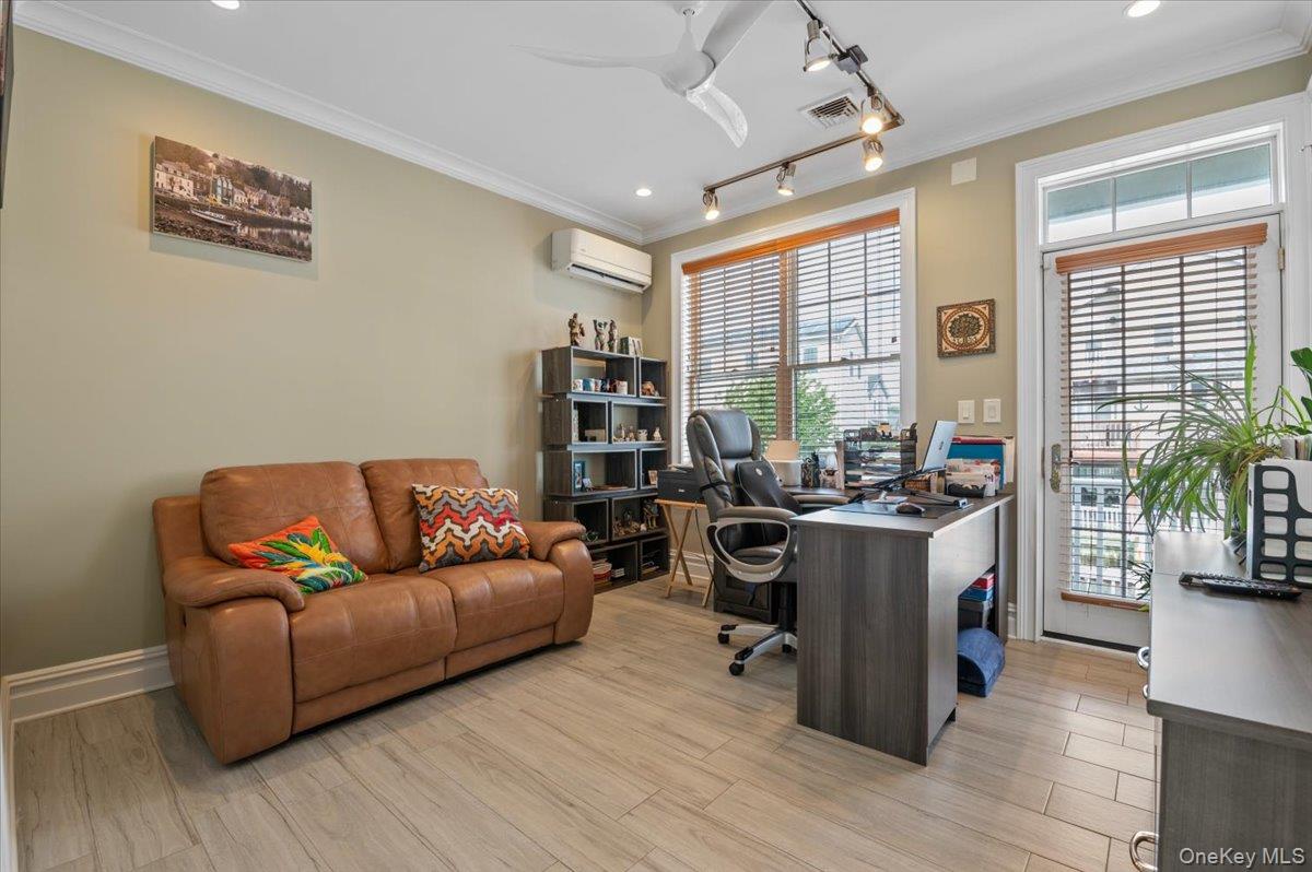 639 Lincoln Street – For Sale photo 16