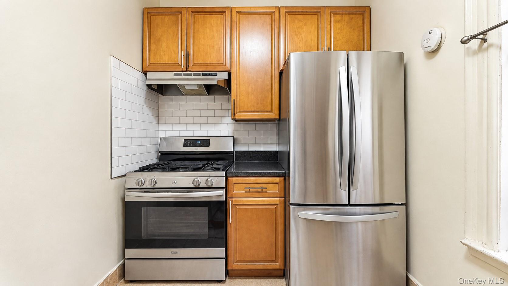 9752 75th Street, Unit A2 photo 5