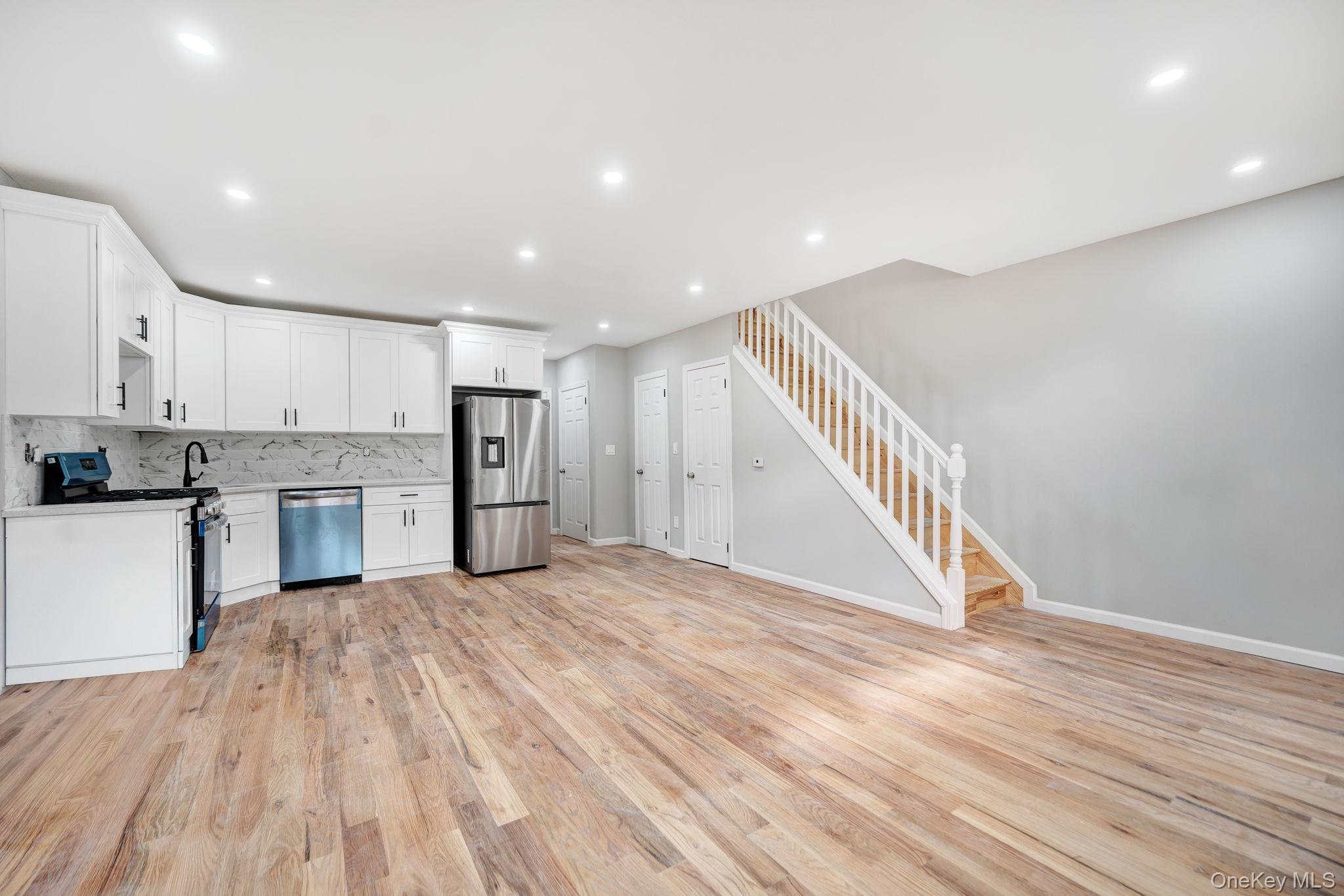 21933 Edgewood Avenue – For Sale photo 9