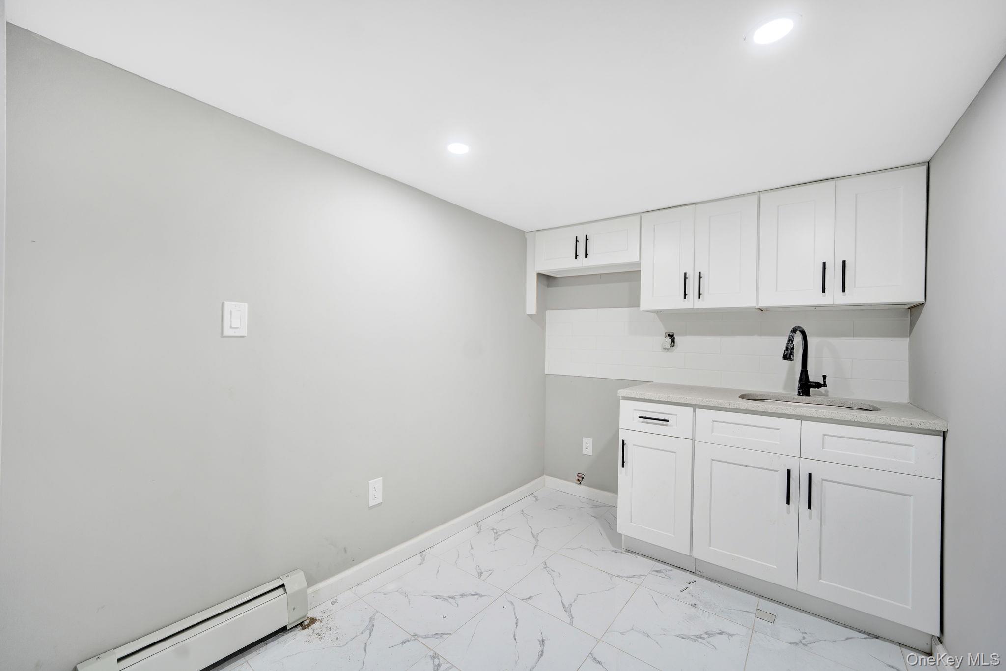 21933 Edgewood Avenue – For Sale photo 23
