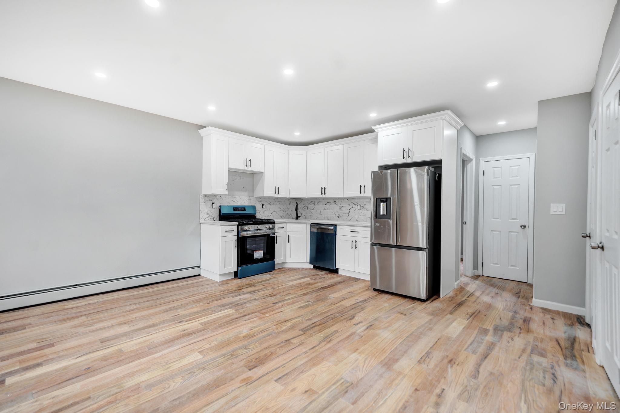21933 Edgewood Avenue – For Sale photo 11