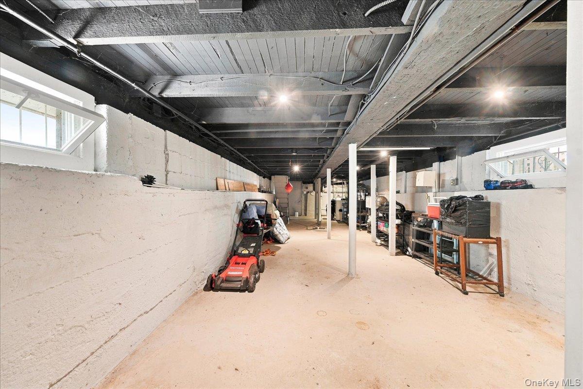 11 Oak Avenue, Unit 11 photo 15