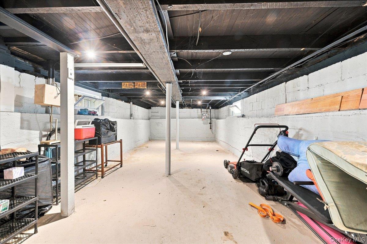 11 Oak Avenue, Unit 11 photo 14