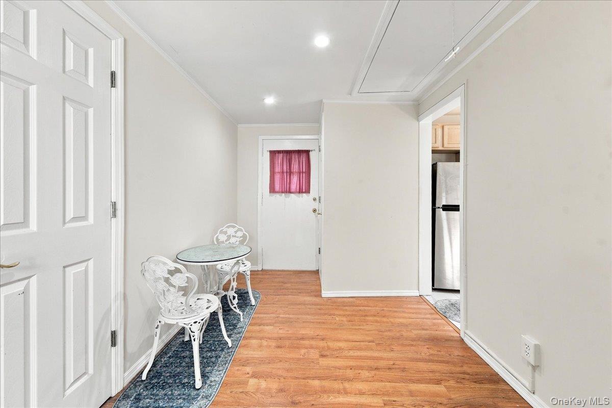 11 Oak Avenue, Unit 11 photo 10