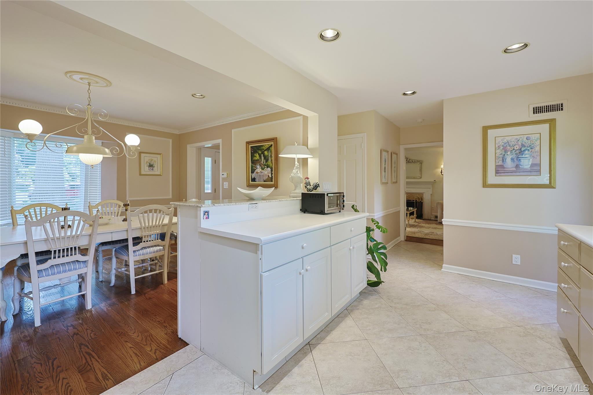 30 Old Field Lane – For Sale photo 17