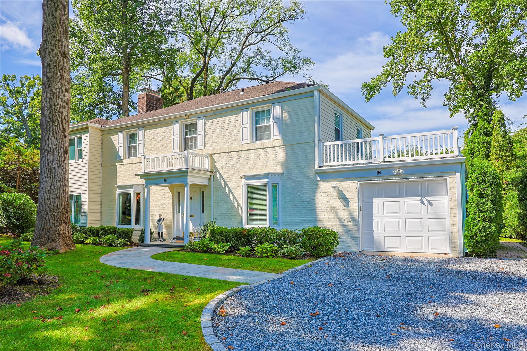 30 Old Field Lane – For Sale photo 4