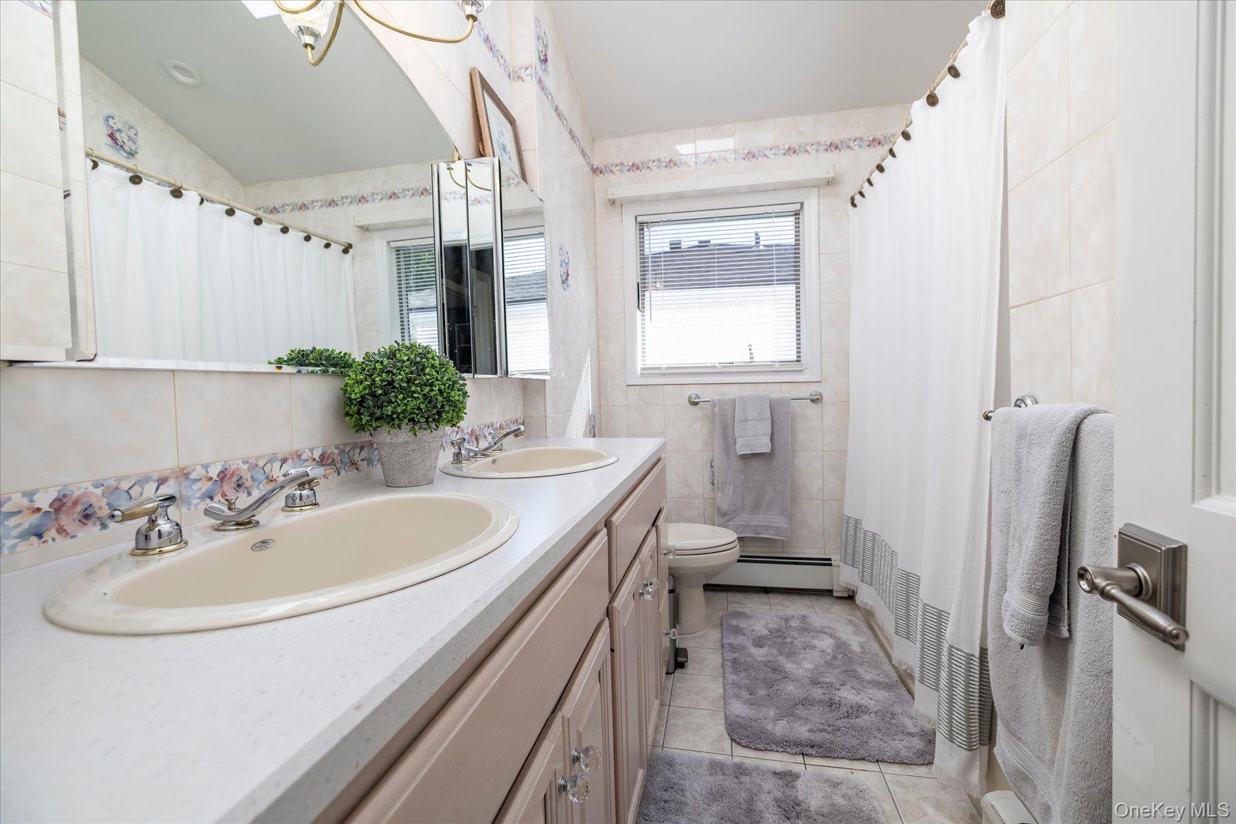 569 Links Drive S – For Sale photo 21