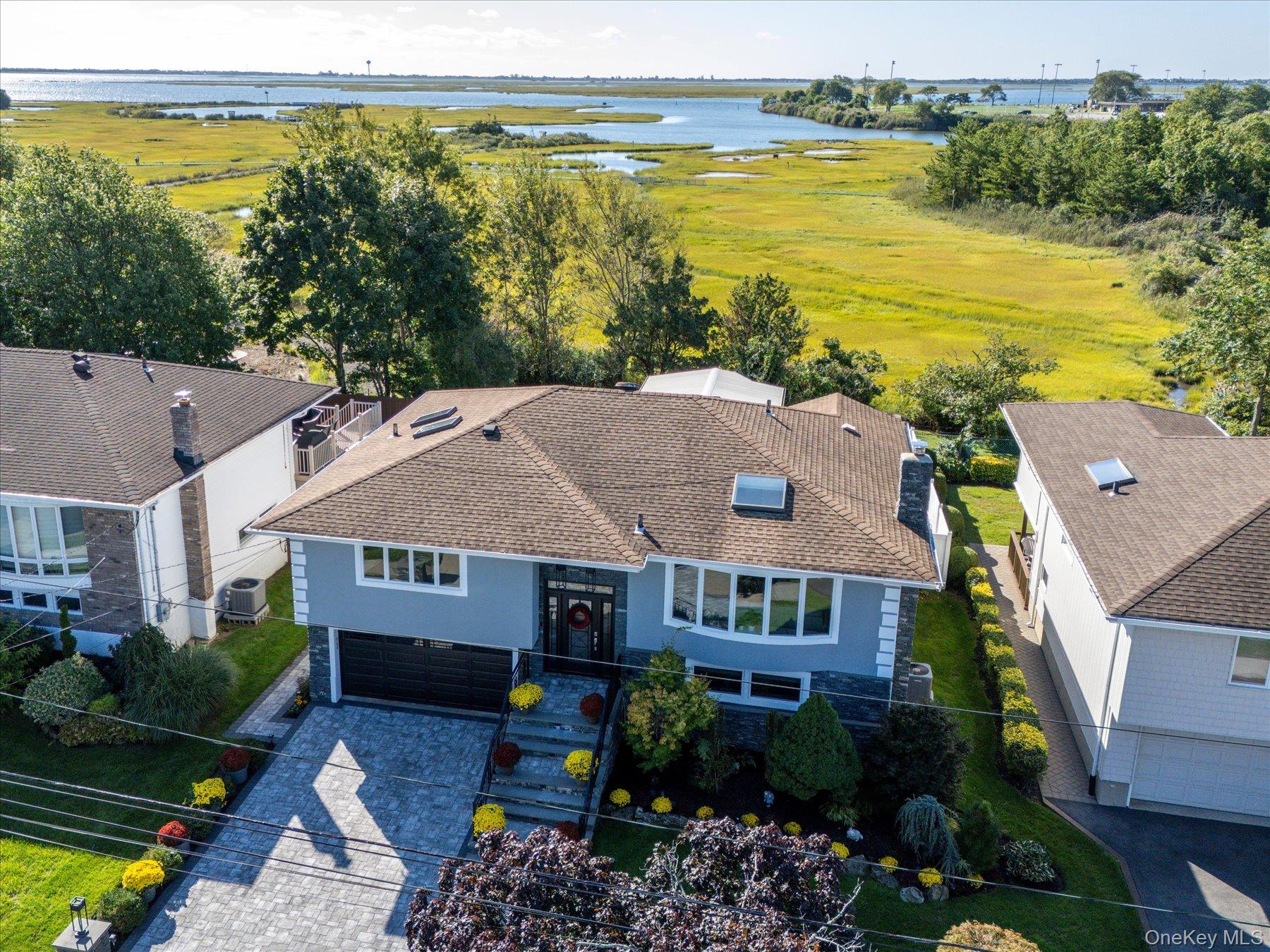569 Links Drive S – For Sale photo 37