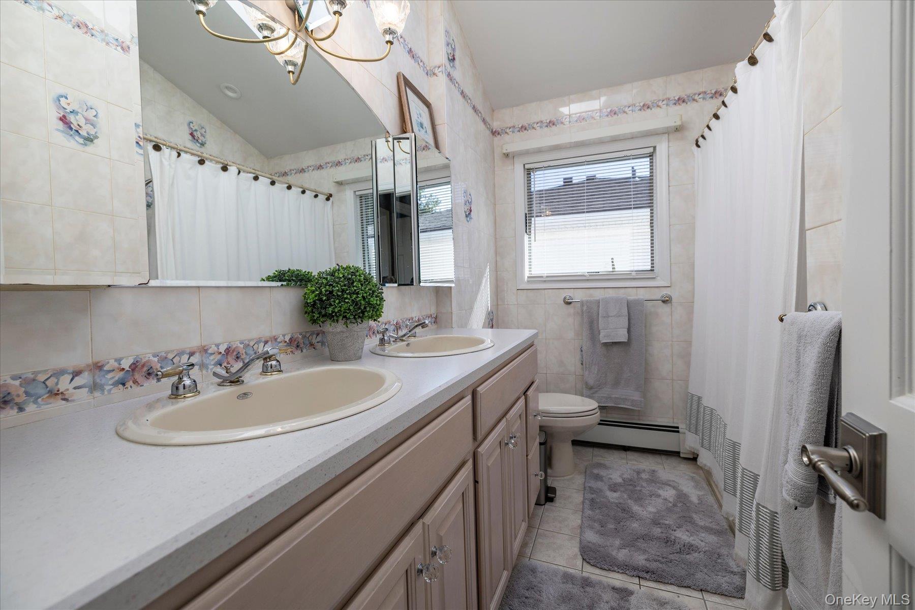 569 Links Drive S – For Sale photo 22