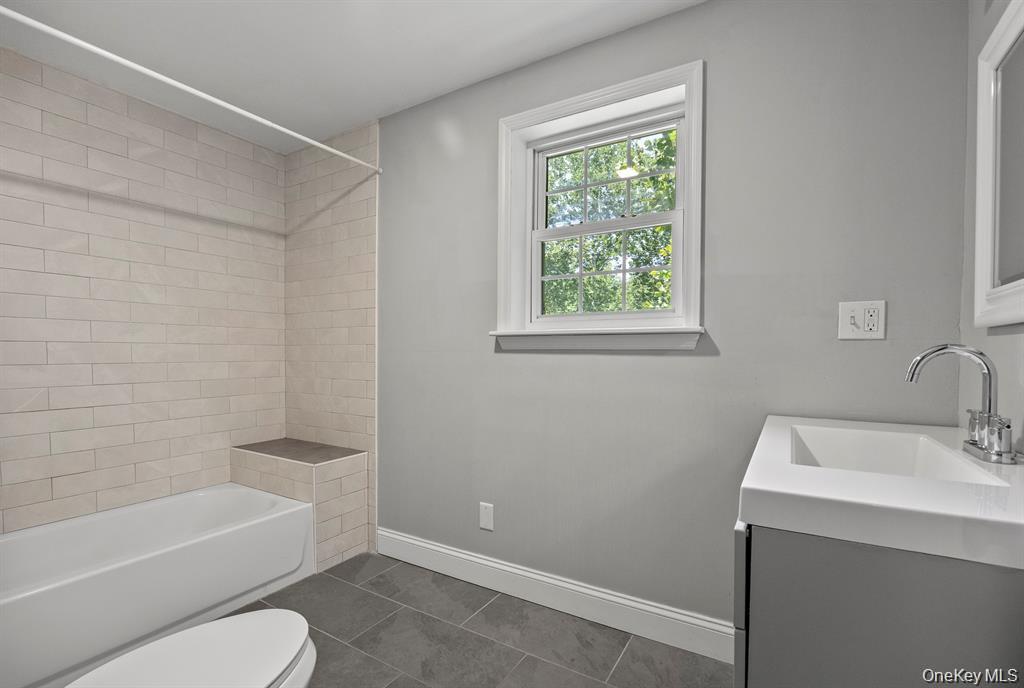 13-14 Creekside Place – For Sale photo 42