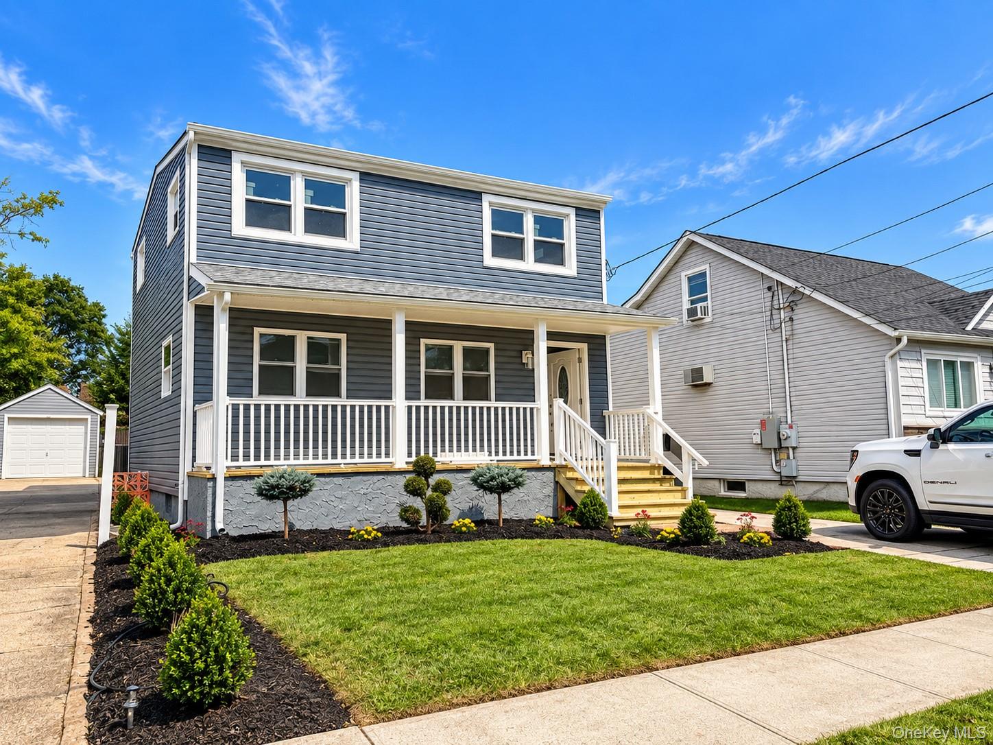 10 Frank Avenue – For Sale photo 2