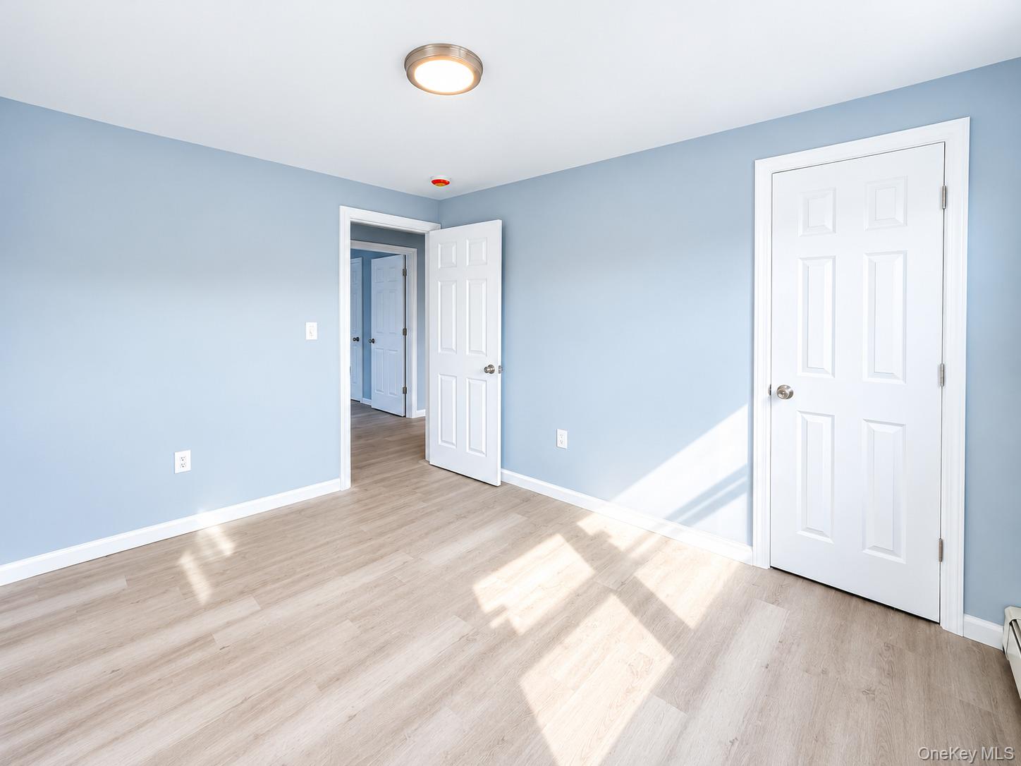 10 Frank Avenue – For Sale photo 21