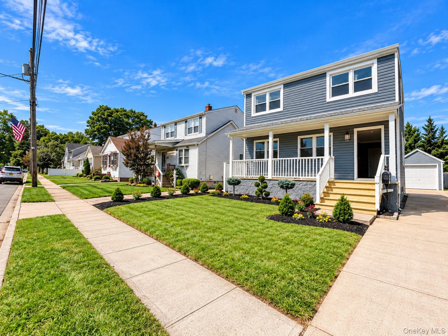 10 Frank Avenue – For Sale photo 4