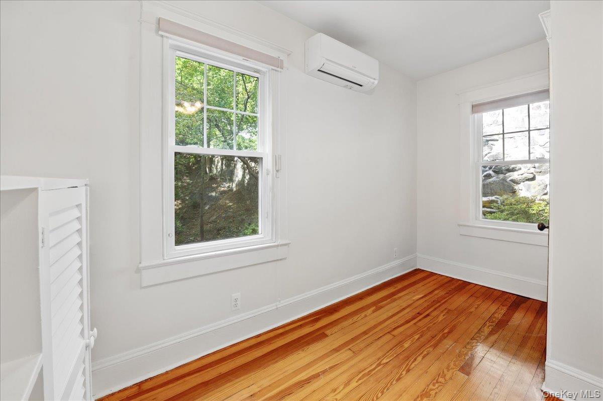 21 Cliff Street – For Sale photo 30