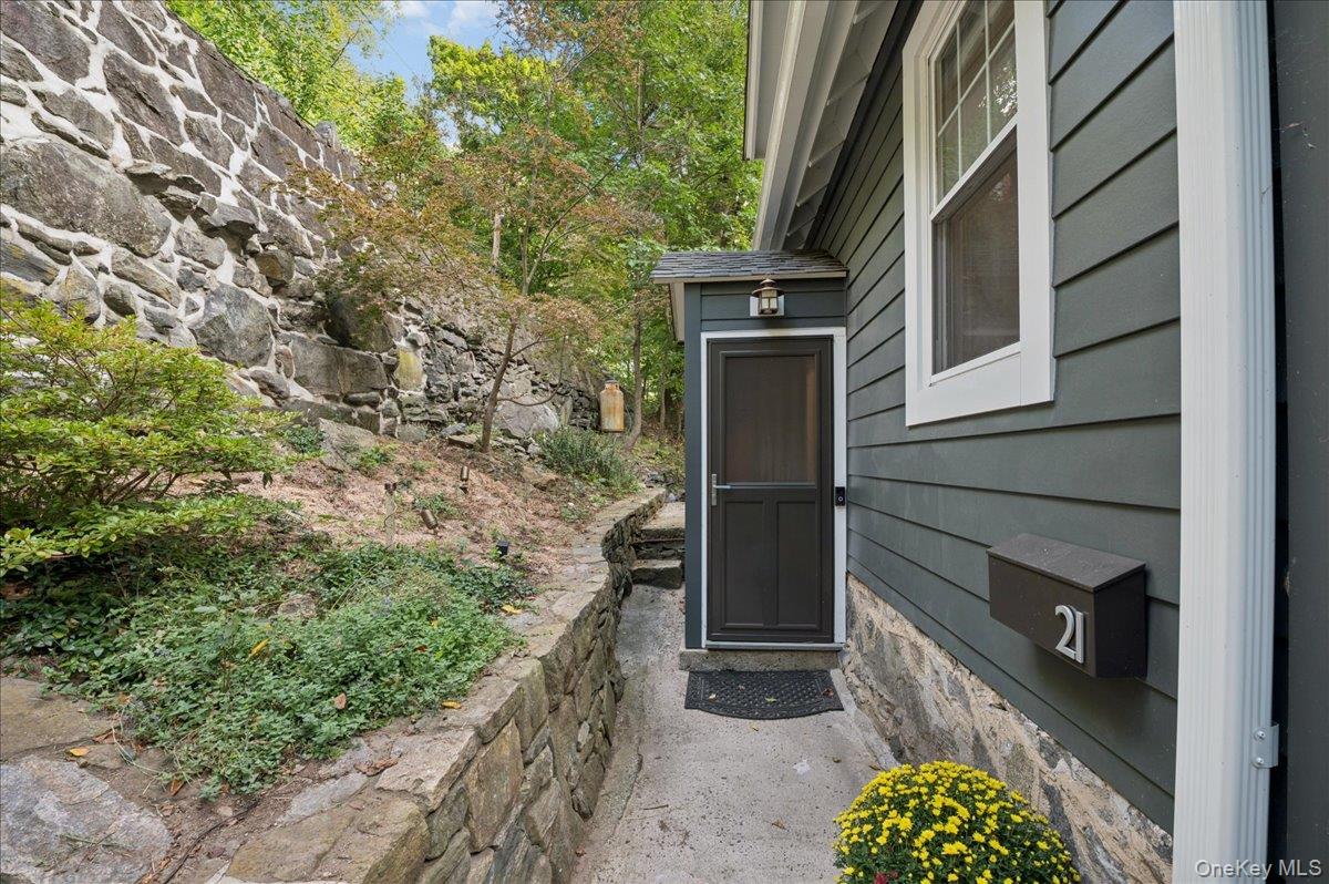 21 Cliff Street – For Sale photo 4