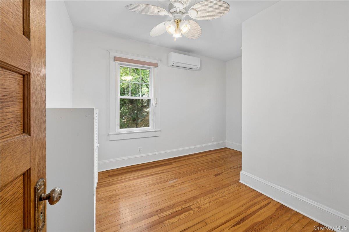 21 Cliff Street – For Sale photo 29