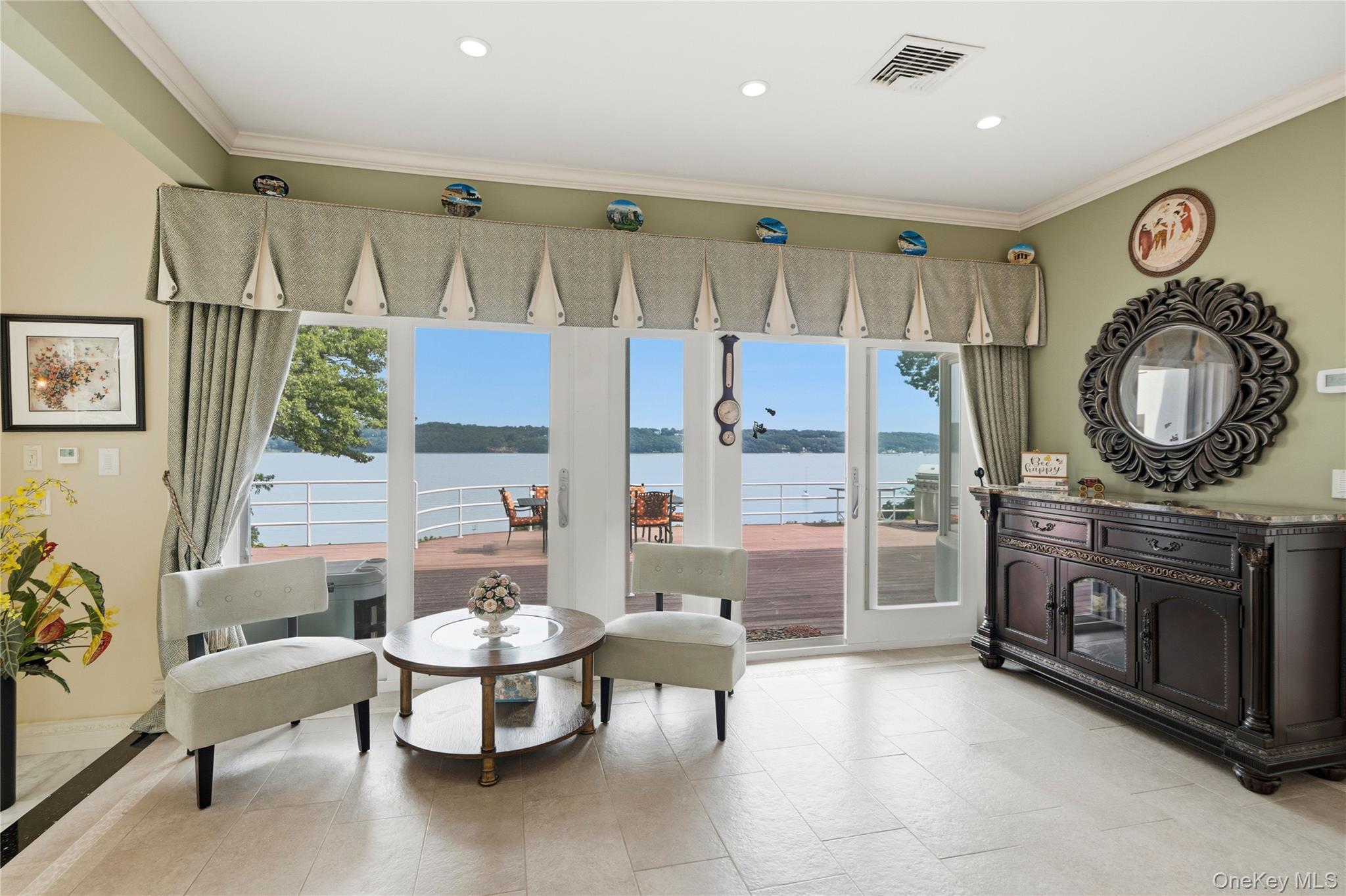 26 Tennis Court Road – For Sale photo 16