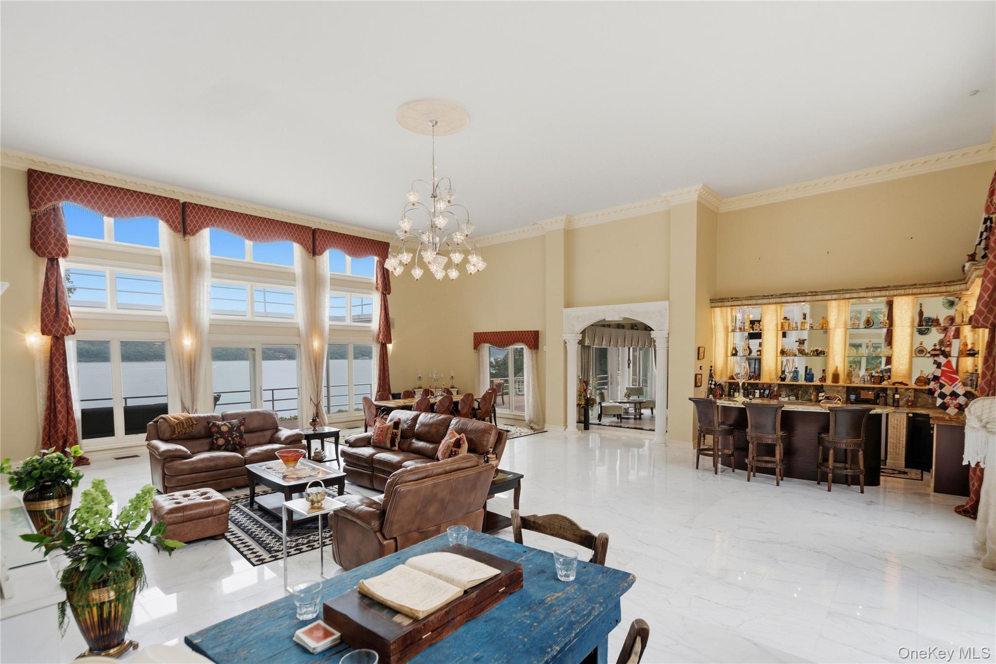 26 Tennis Court Road – For Sale photo 9
