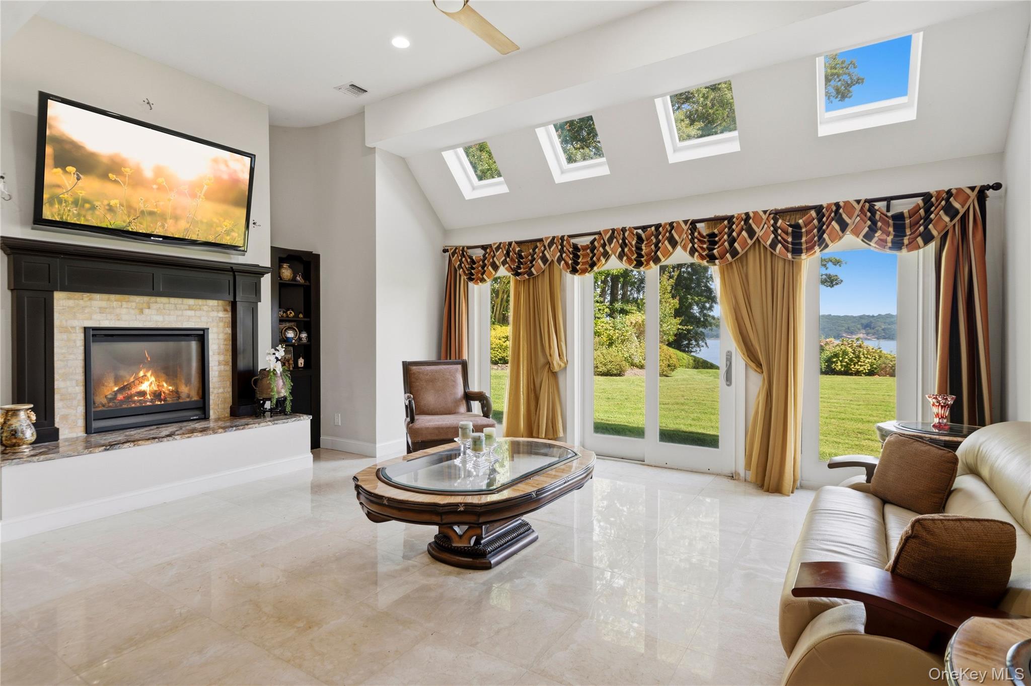 26 Tennis Court Road – For Sale photo 36