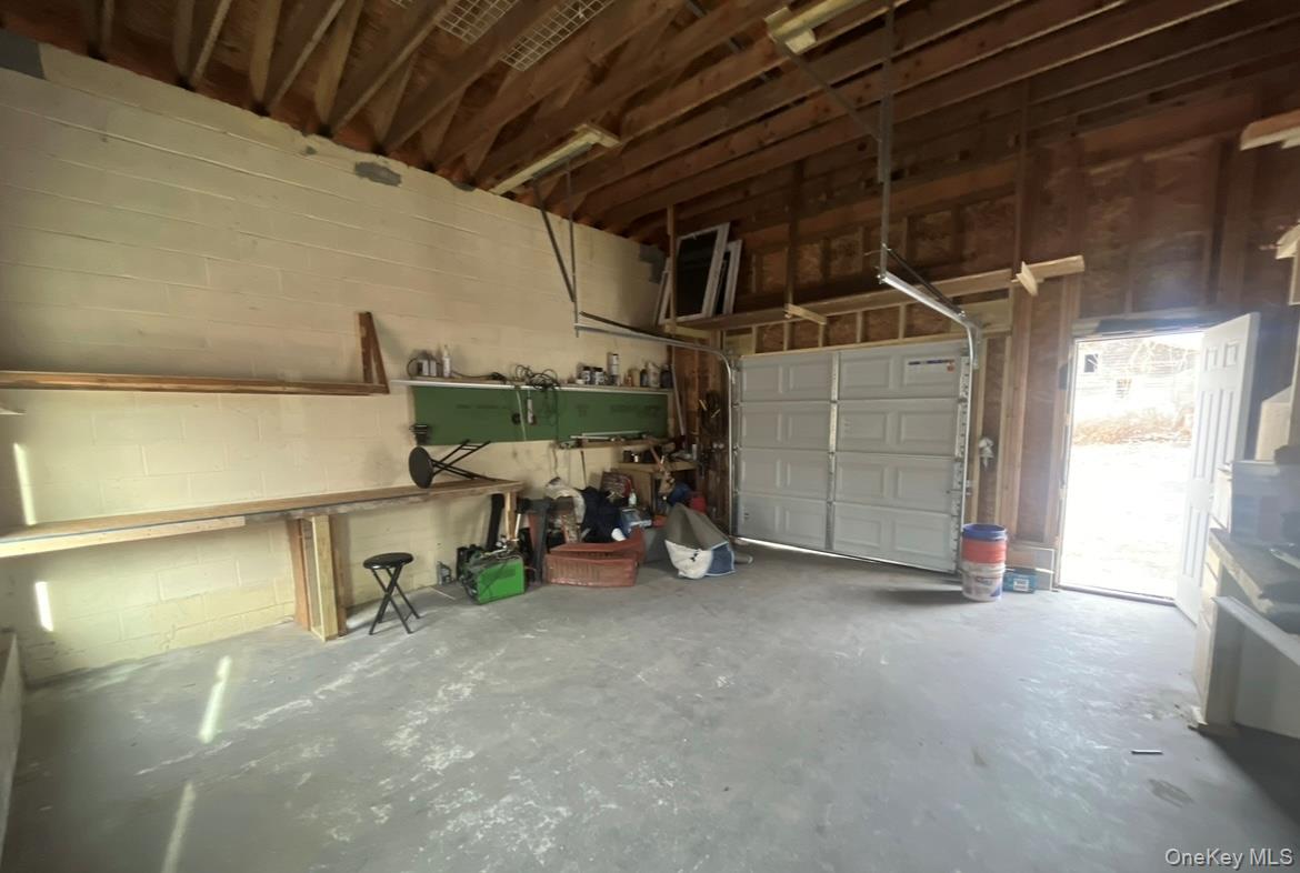 275 Emans Road, Unit GARAGE photo 3