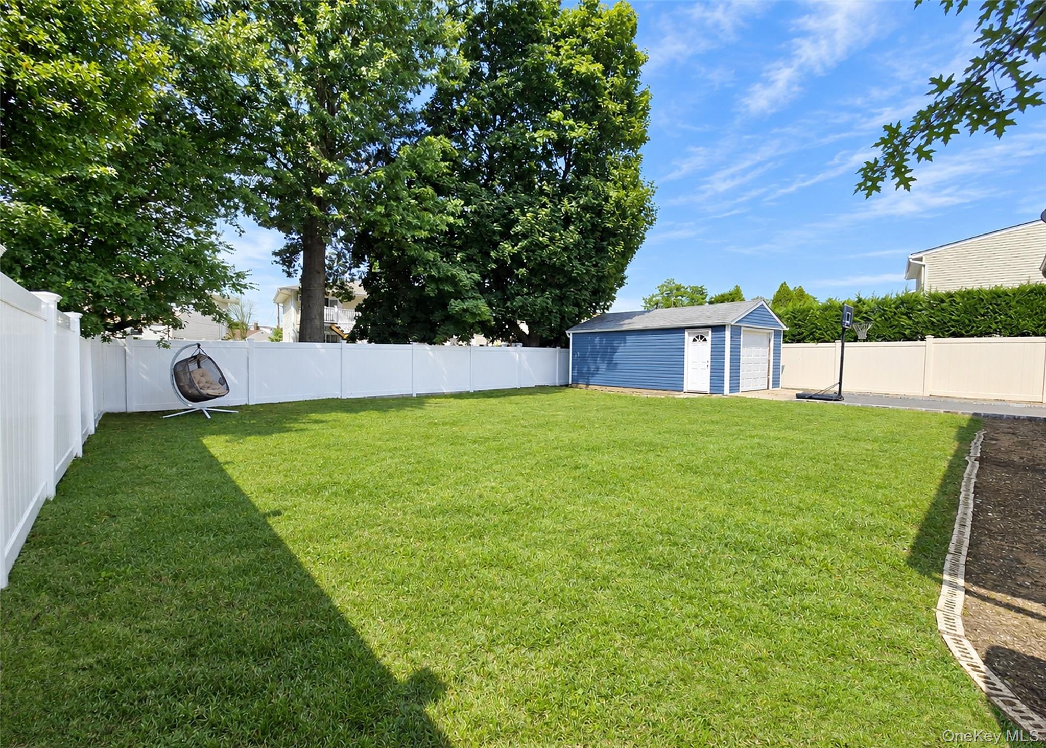 678 Clinton Avenue – For Sale photo 30