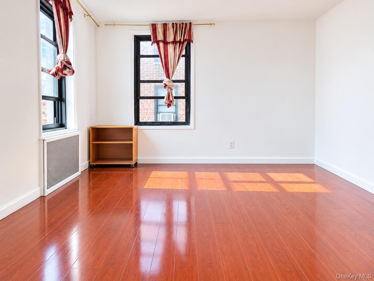 132-35 Sanford Avenue, Unit 5R photo 8