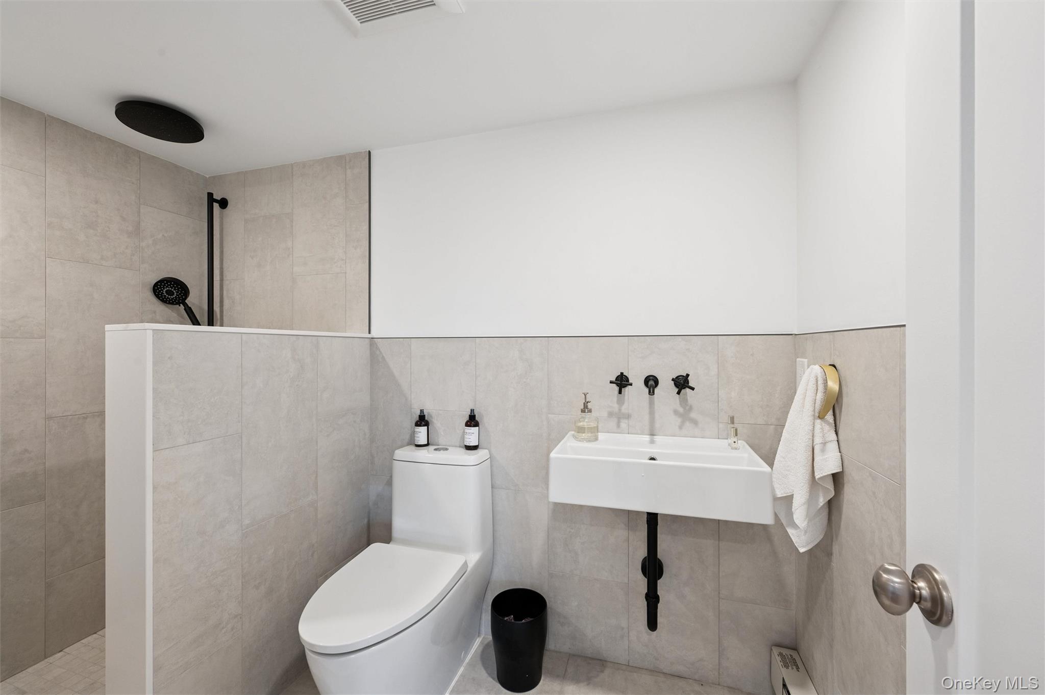 580 Gin Lane – For Rent photo 28