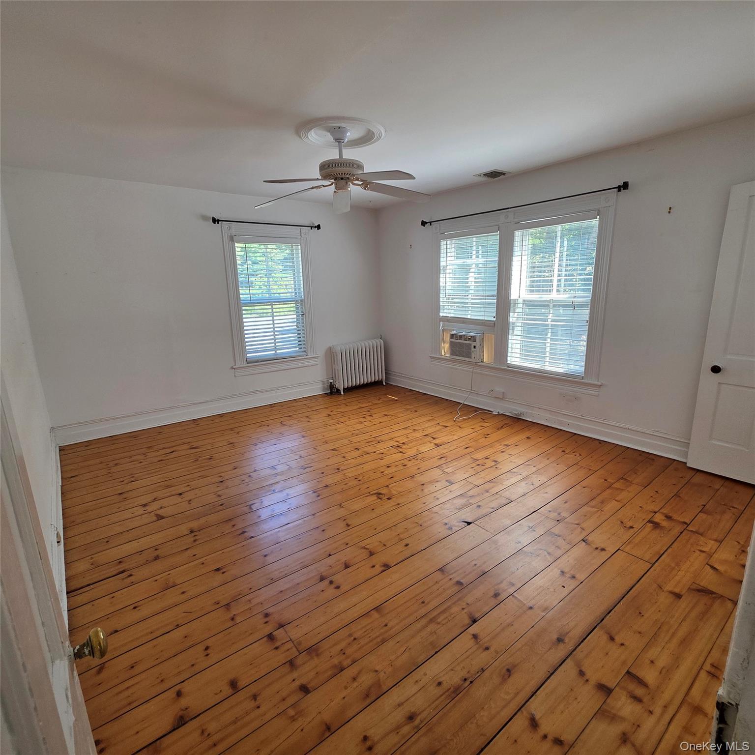 415 Myrtle Avenue – For Rent photo 2