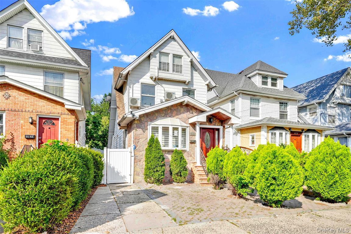 86-44 104th Street – For Sale photo 3