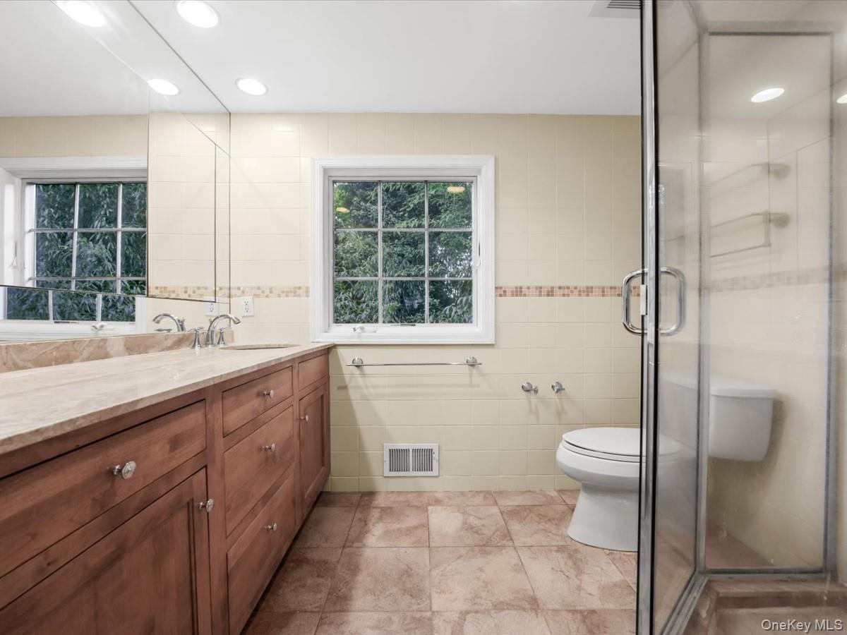 2 Amherst Road E – For Sale photo 23