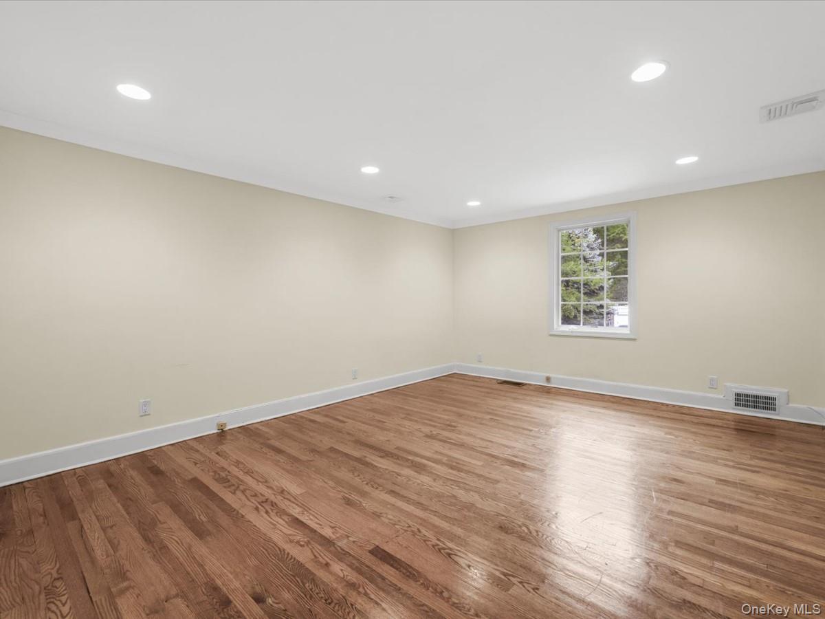 2 Amherst Road E – For Sale photo 25