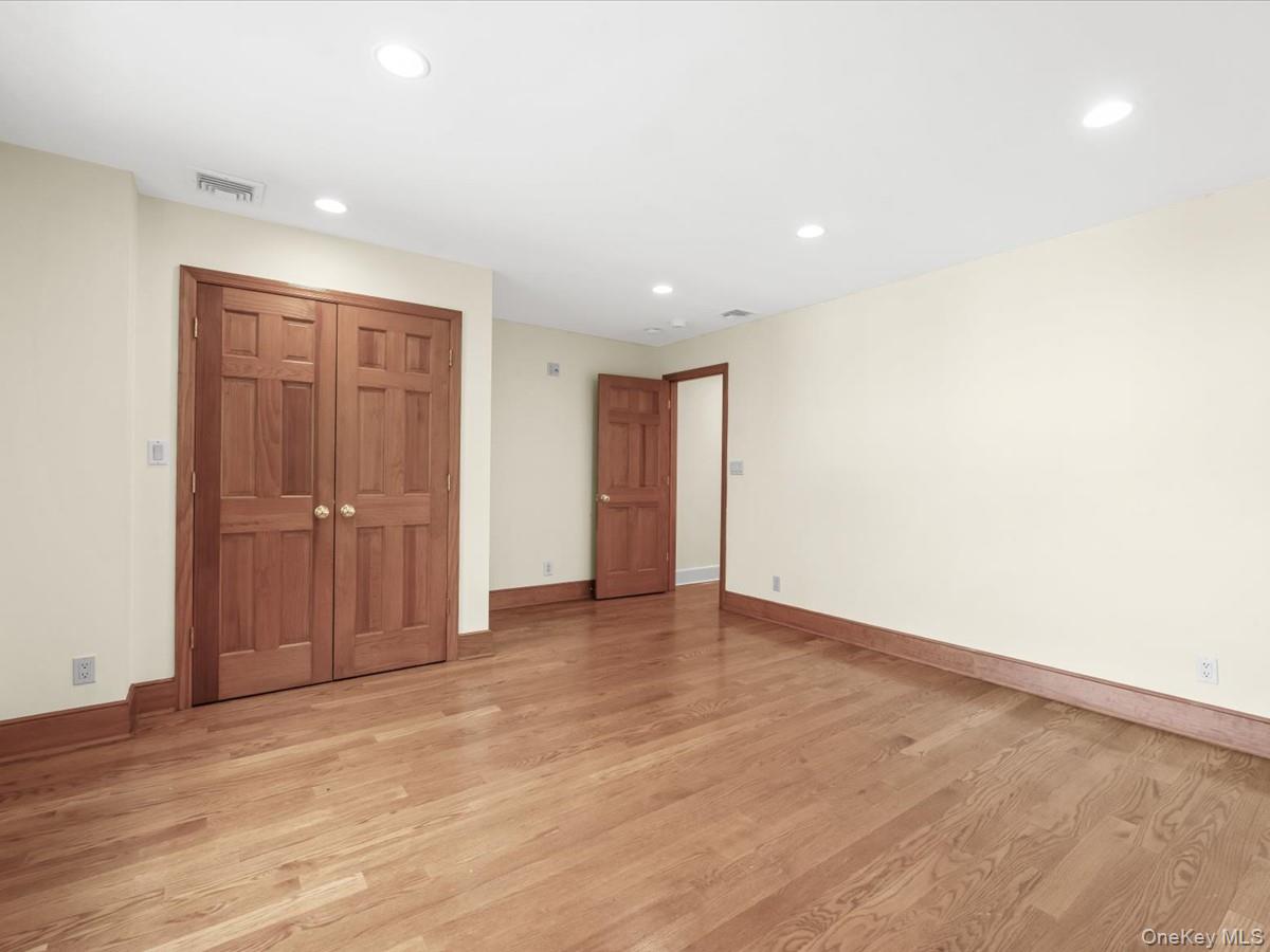 2 Amherst Road E – For Sale photo 31