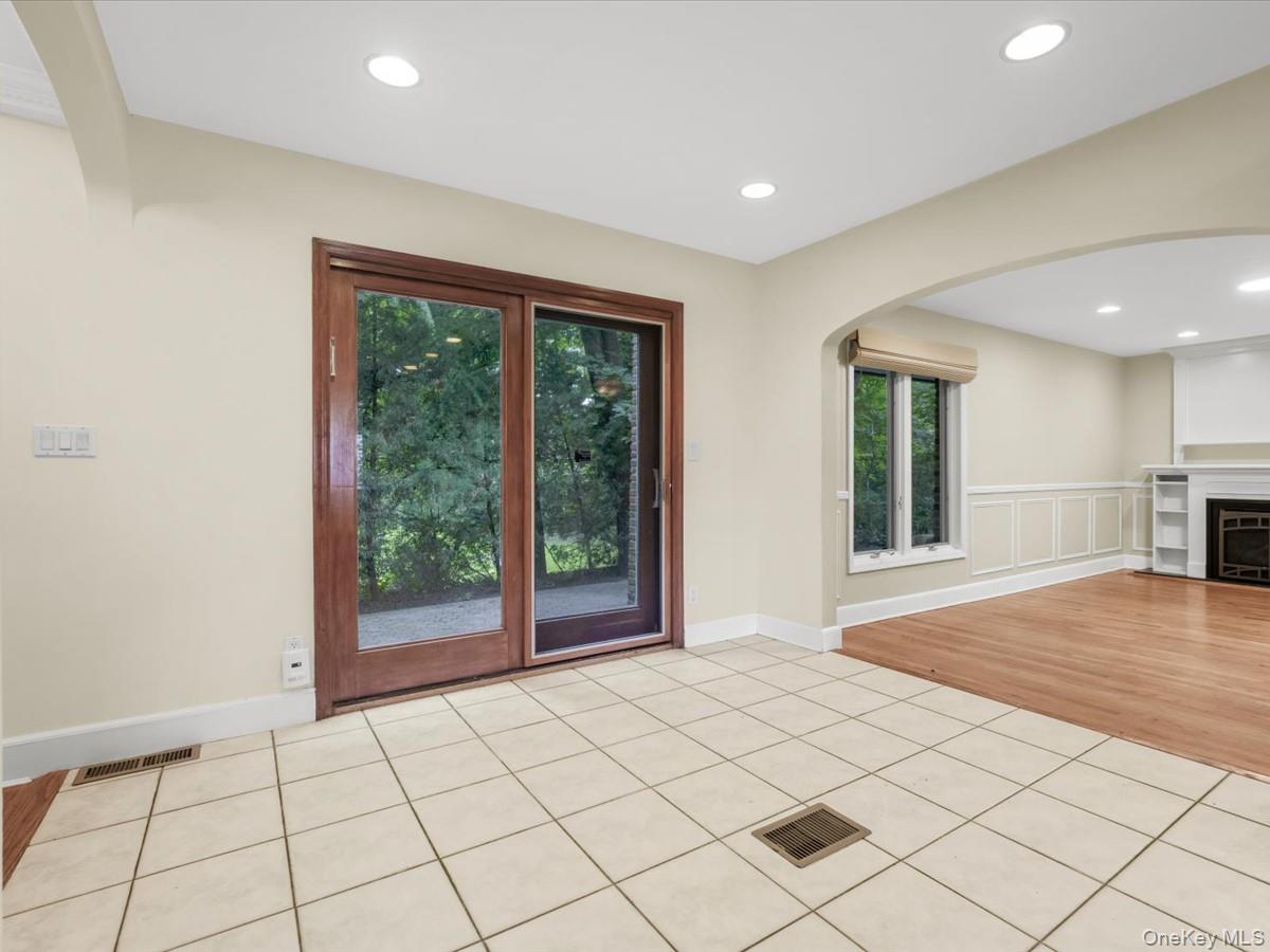2 Amherst Road E – For Sale photo 14