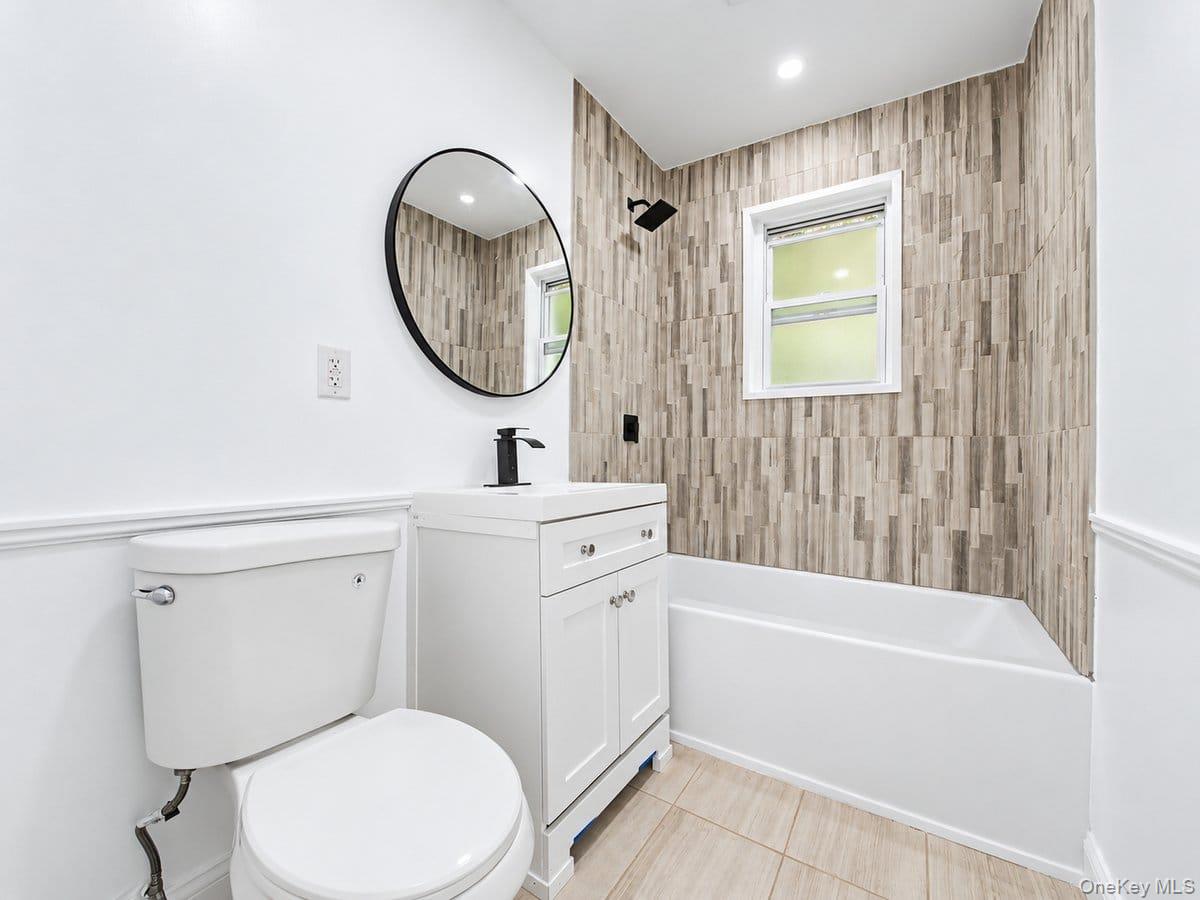 122-19 Lucas Street – For Sale photo 15