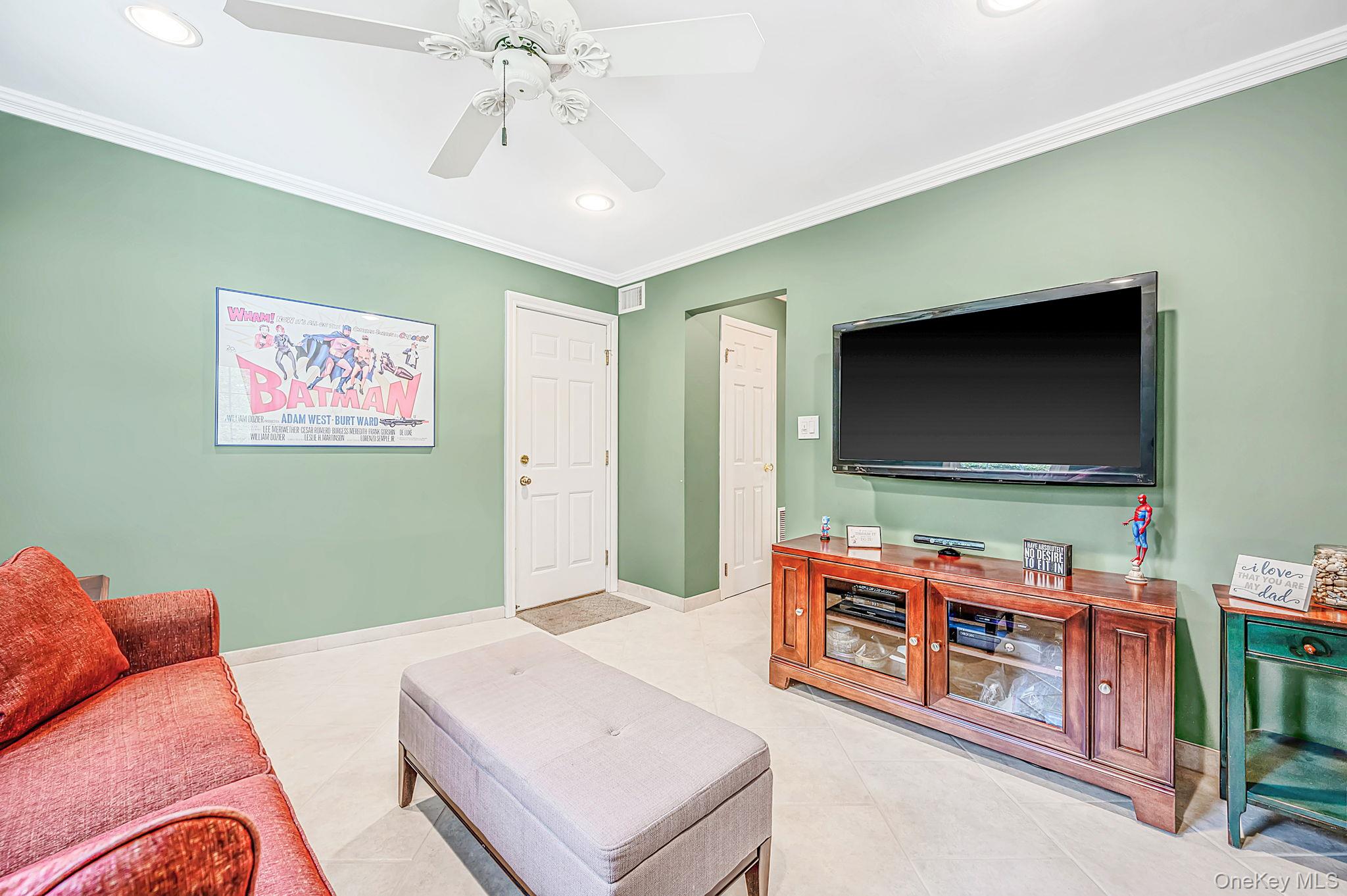 30 Damin Circle – For Sale photo 12