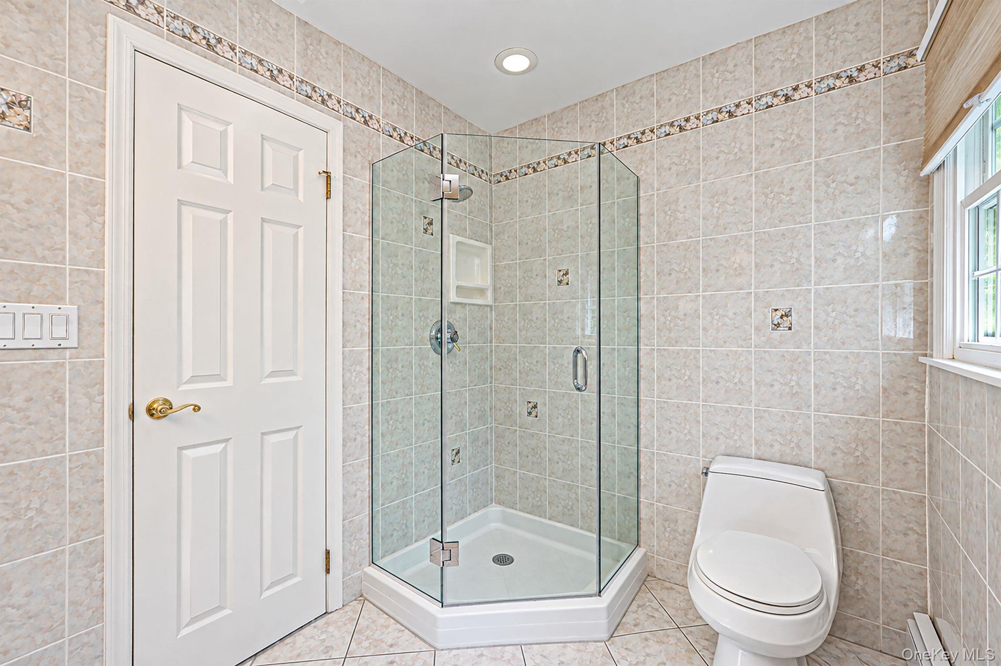 30 Damin Circle – For Sale photo 29