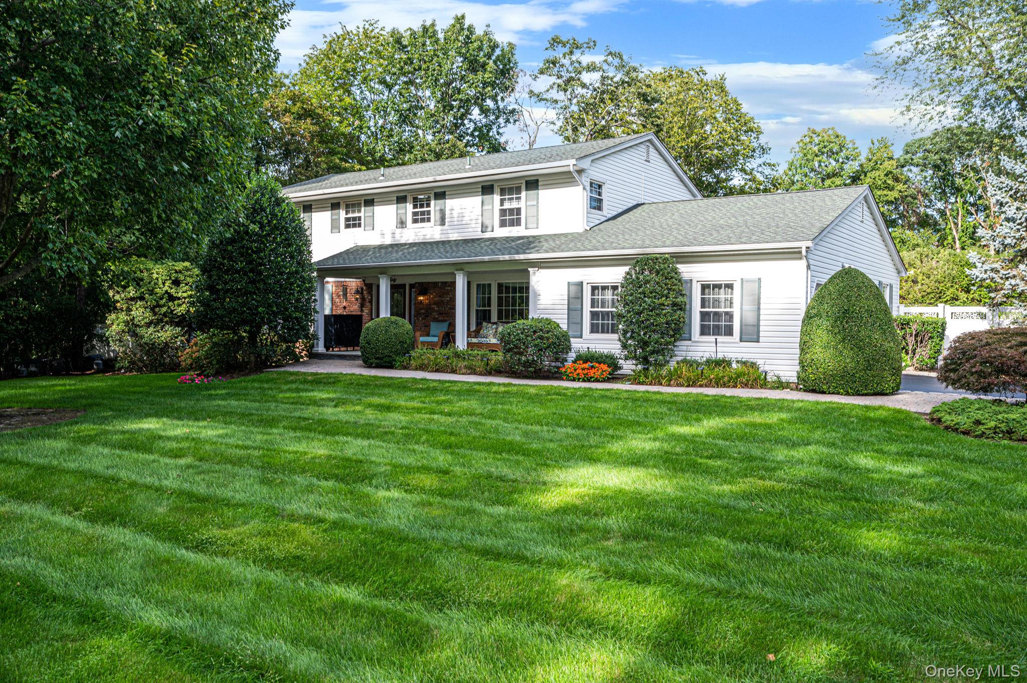 30 Damin Circle – For Sale photo 3