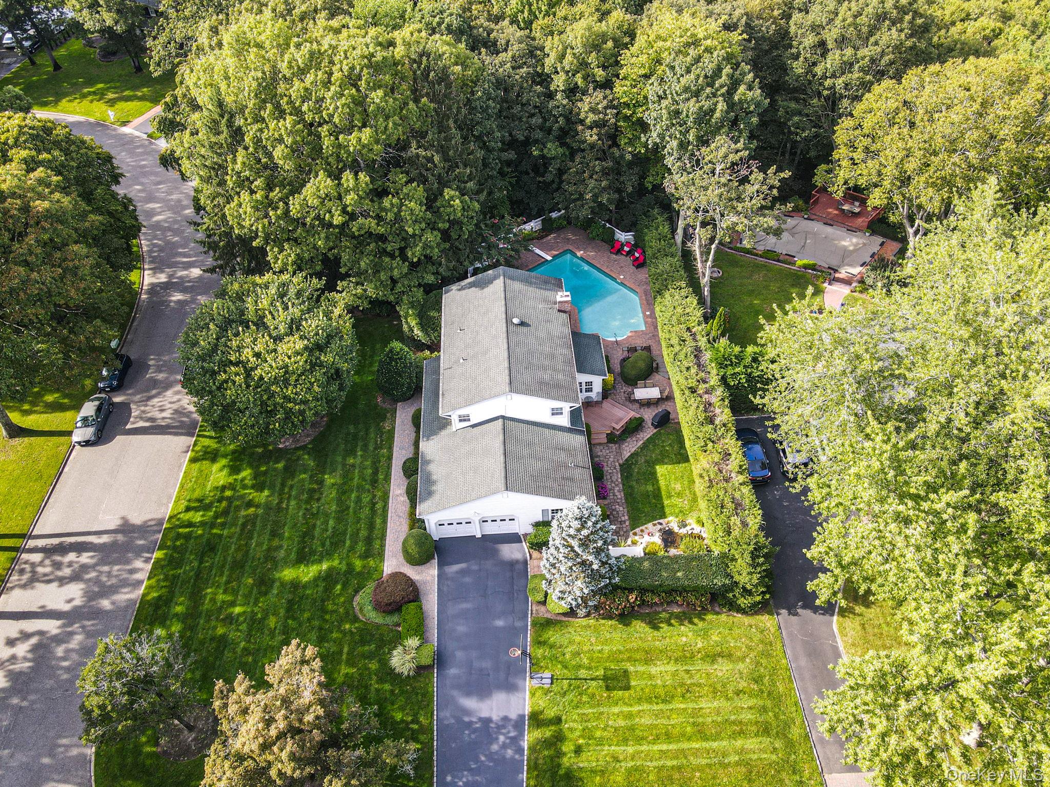 30 Damin Circle – For Sale photo 49