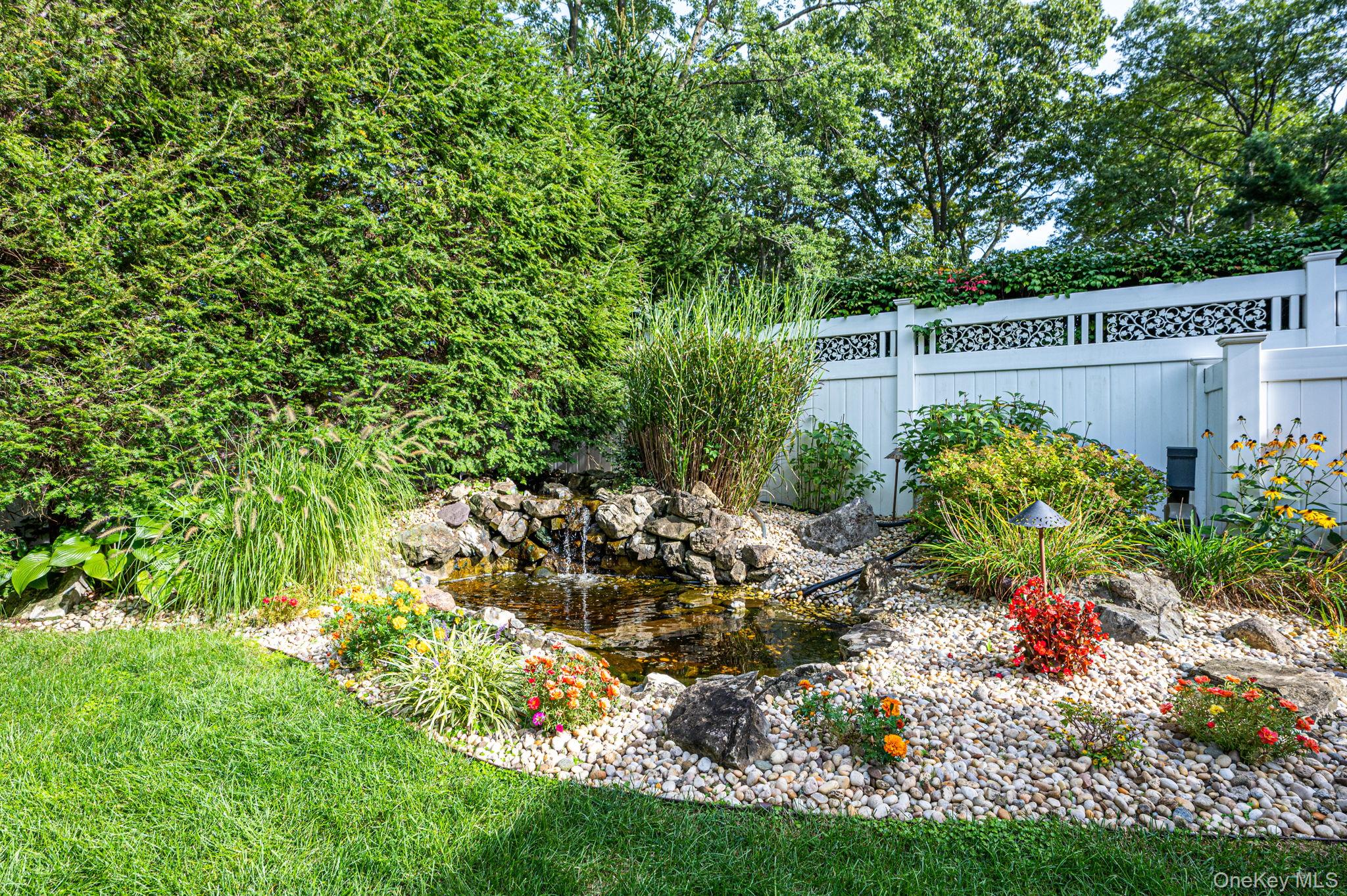 30 Damin Circle – For Sale photo 36