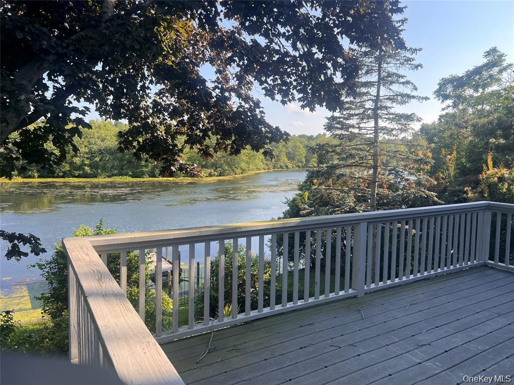 1375 West Main Street – For Rent