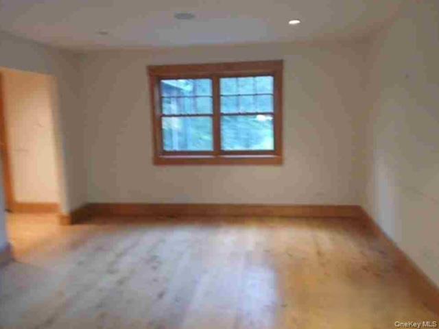 6 Brookside Lane – For Sale photo 7