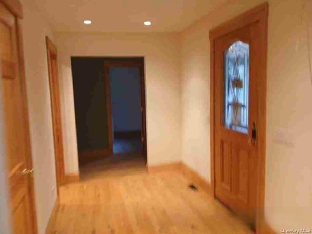 6 Brookside Lane – For Sale photo 3