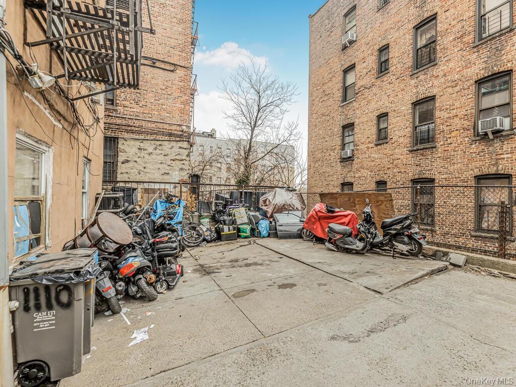 1122 Anderson Avenue – For Sale photo 9